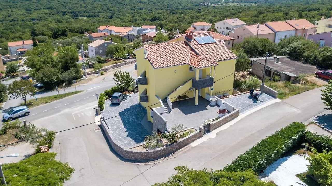 Apartments Jana Salatić